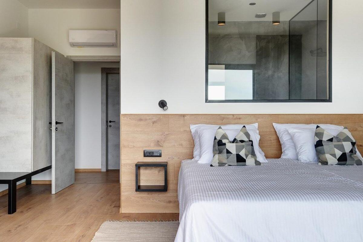 Villa Aquarius พูลา ภายนอก รูปภาพ
