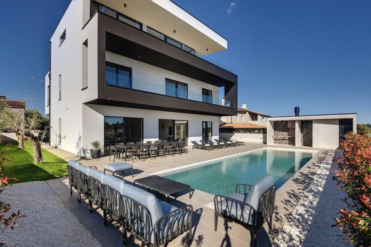 Villa Aquarius พูลา ภายนอก รูปภาพ